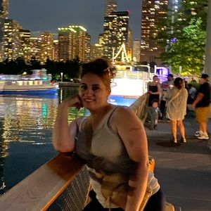 Meet your Posher, Maribel